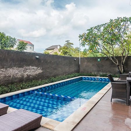 Zen Rooms Basic Jimbaran Taman Mulia Εξωτερικό φωτογραφία